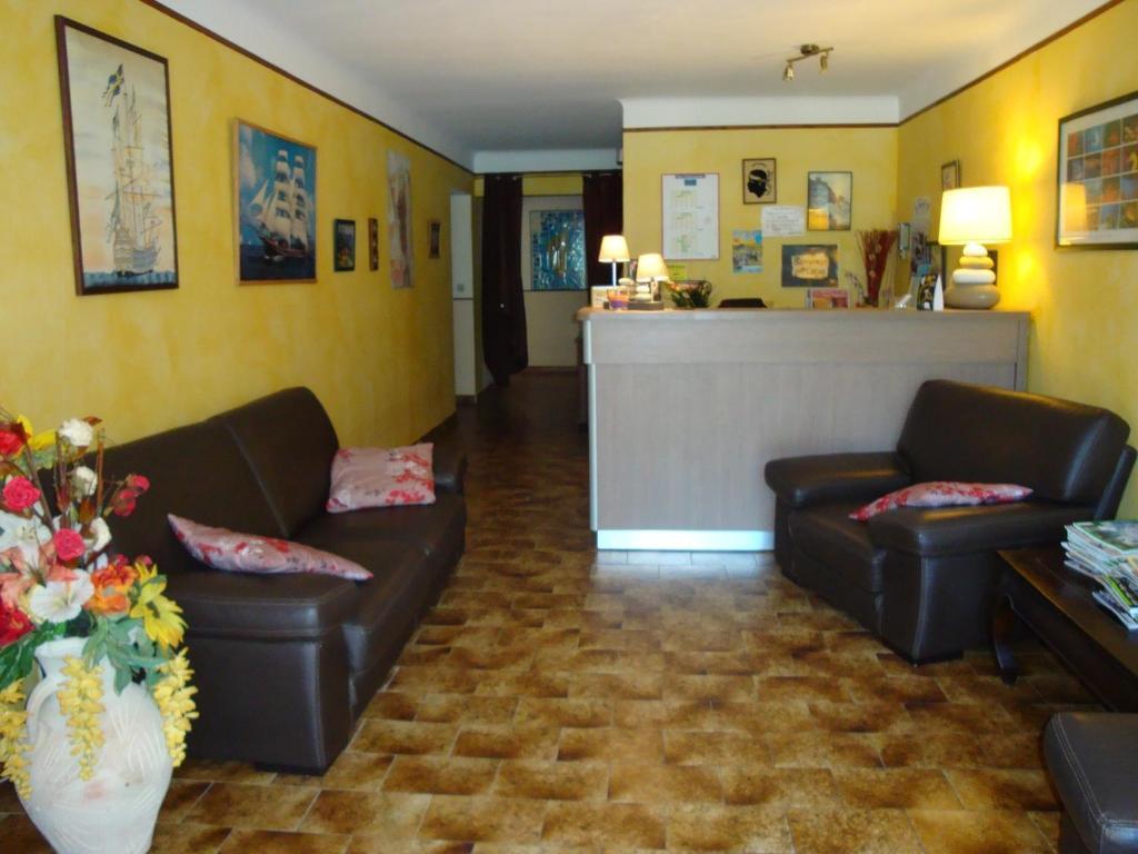 Residence Cabanaccia Serriera  Bagian luar foto